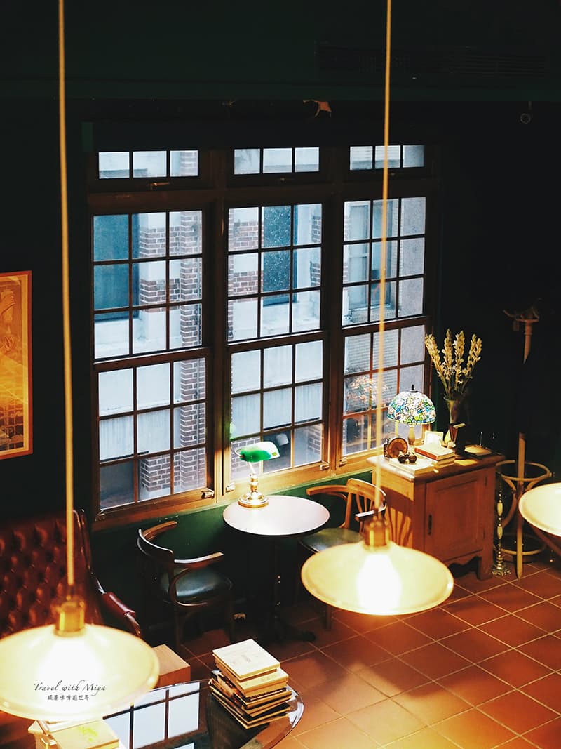 Antique Bar 1900：隱身大稻埕古董酒吧，穿越到19世紀歐洲美好年代 - Travel with Miya 跟著咪呀遊世界