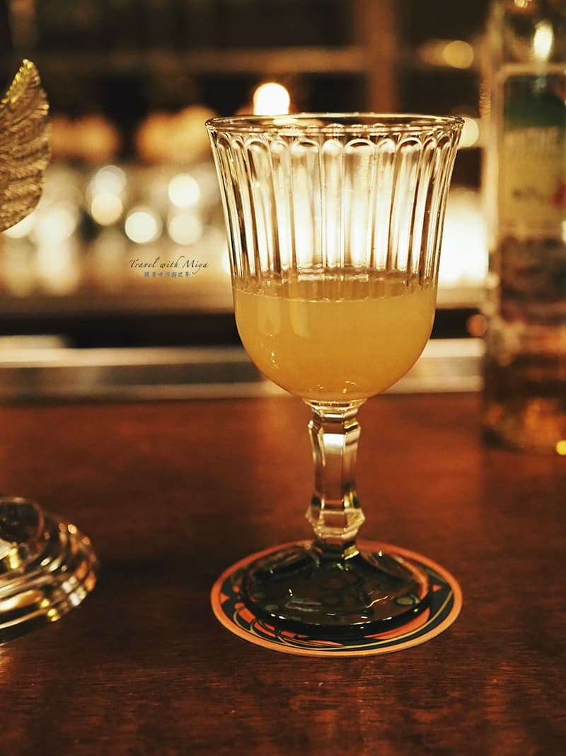 Antique Bar 1900：隱身大稻埕古董酒吧，穿越到19世紀歐洲美好年代 - Travel with Miya 跟著咪呀遊世界