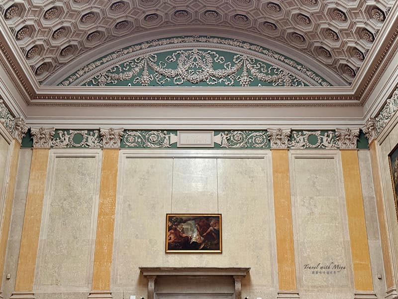 布達佩斯美術博物館大理石廳 Marble Hall 牆面浮雕細節
