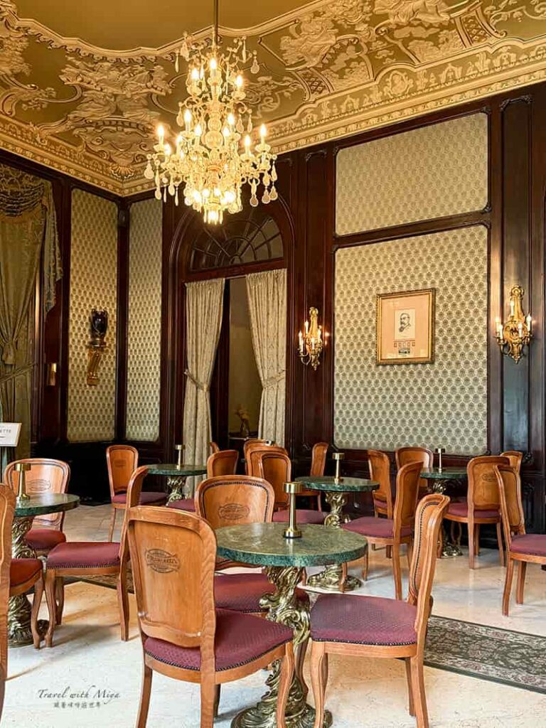 Café Gerbeaud 捷波德咖啡館用餐環境