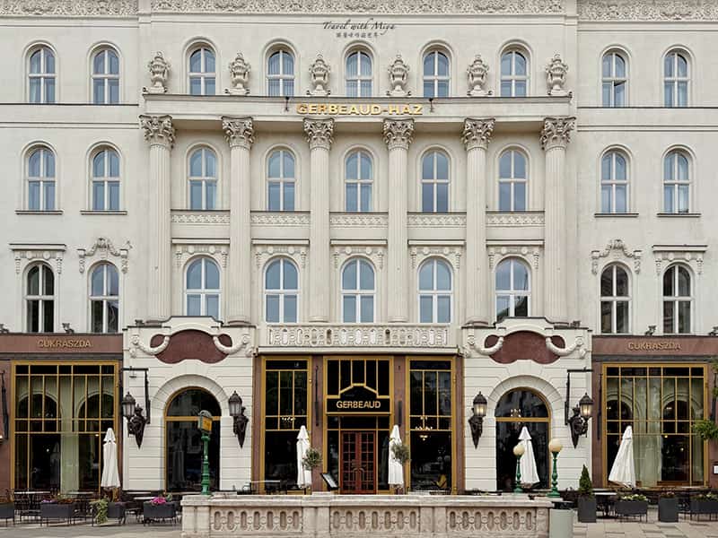 Café Gerbeaud 捷波德咖啡館大樓外觀