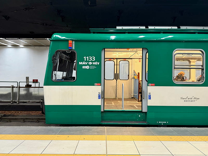 布達佩斯 H5 郊區鐵路綠色車廂