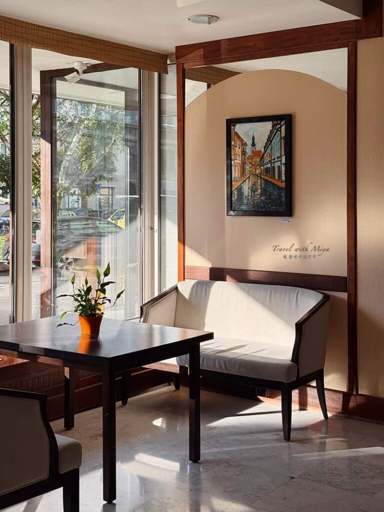 焦爾住宿Danubius Hotel Rába 大廳