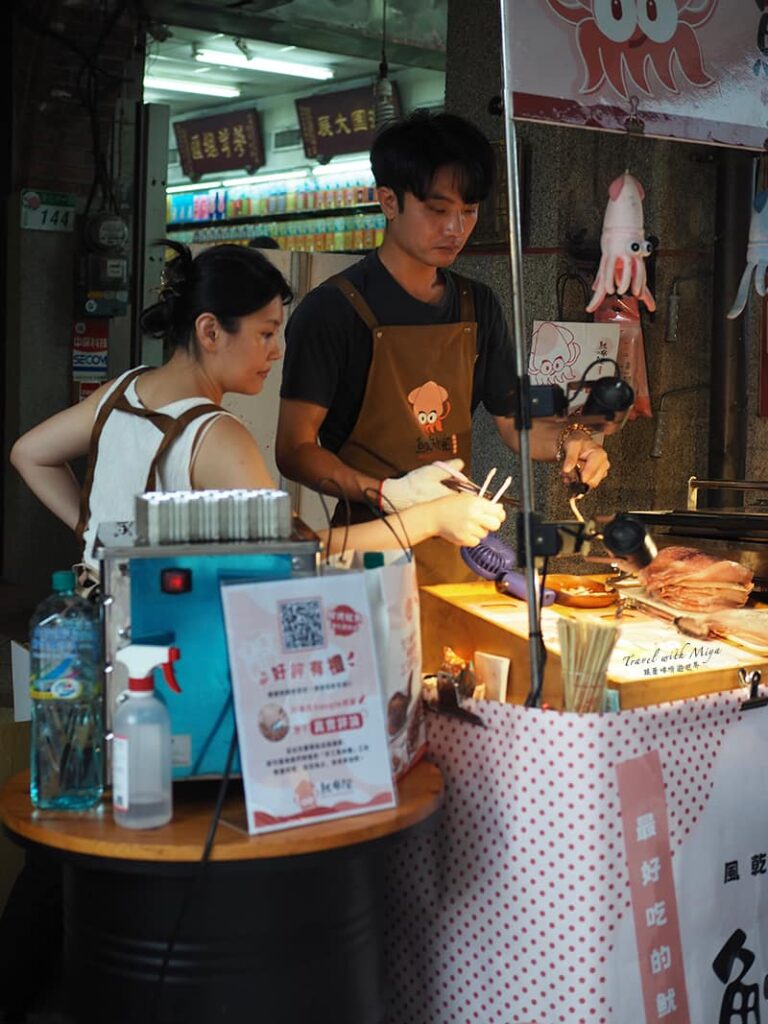魷布院的兩位店員