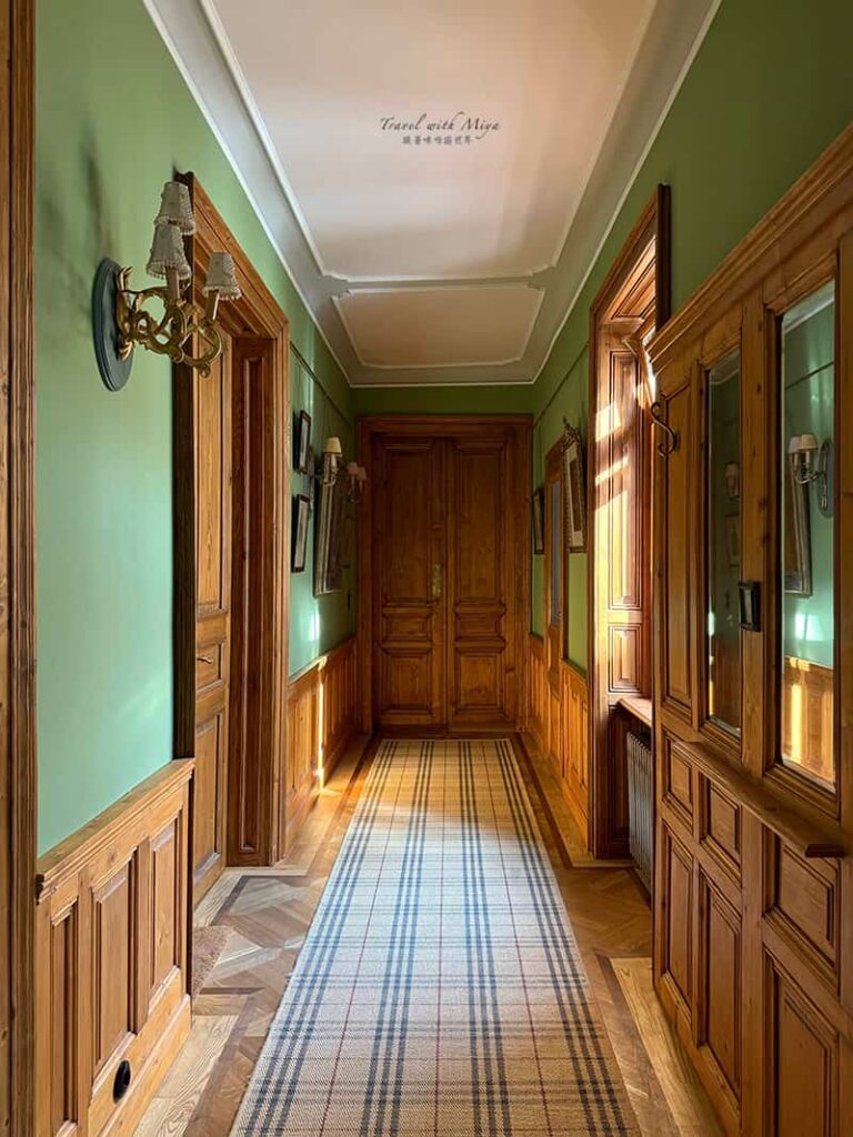 維也納公寓 vienna-1900-apartment 復古走廊