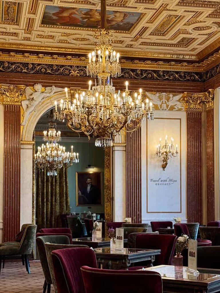 維也納皇室御用百年咖啡廳 Gerstner 華麗大理石廳華麗吊燈