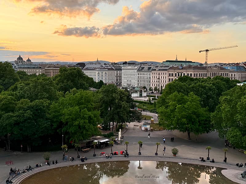 維也納卡爾教堂登頂全景露台的市景