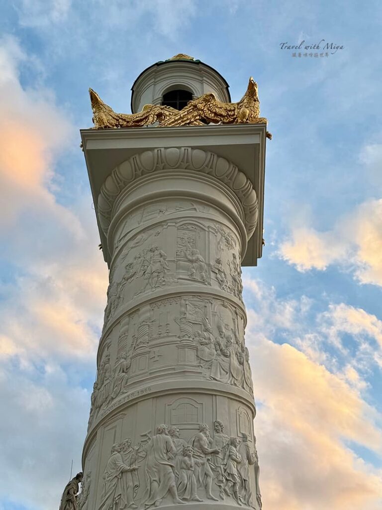 維也納卡爾教堂登頂全景露台近距離看圓柱雕刻細節