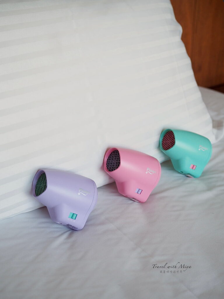 枕頭和 Pingo 吹風機第一代 2025 新色：珊橘粉｜初荷綠｜霧莓紫
