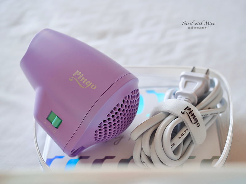 收納包和 Pingo 吹風機第一代 2025 新色：霧莓紫和電線