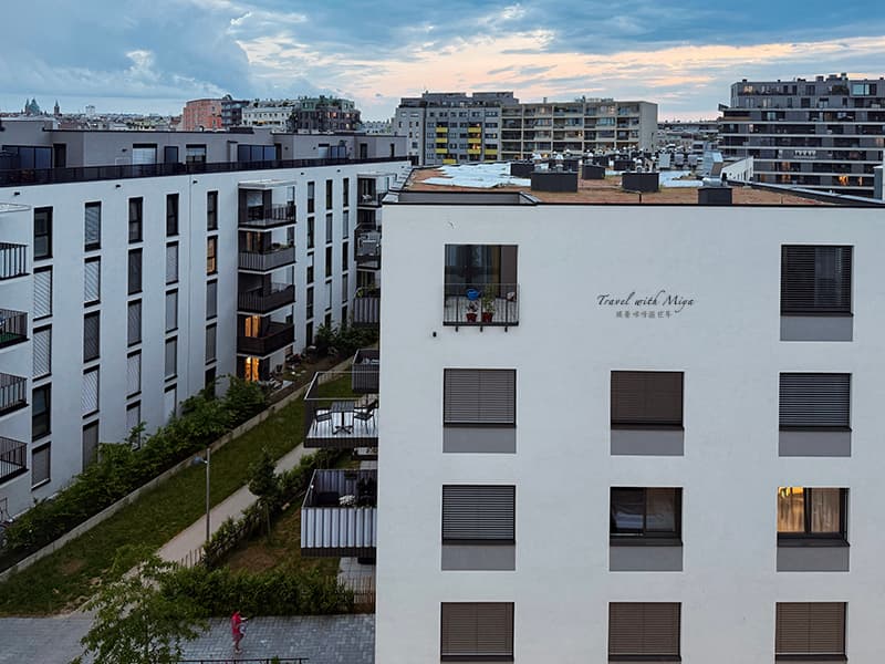 維也納中央車站飯店B&B Hotel Wien-Hbf 雙床房窗外社區街景