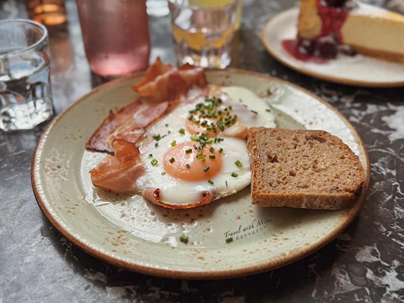 維也納早午餐咖啡館drechsler-wienzeile 培根蛋土司