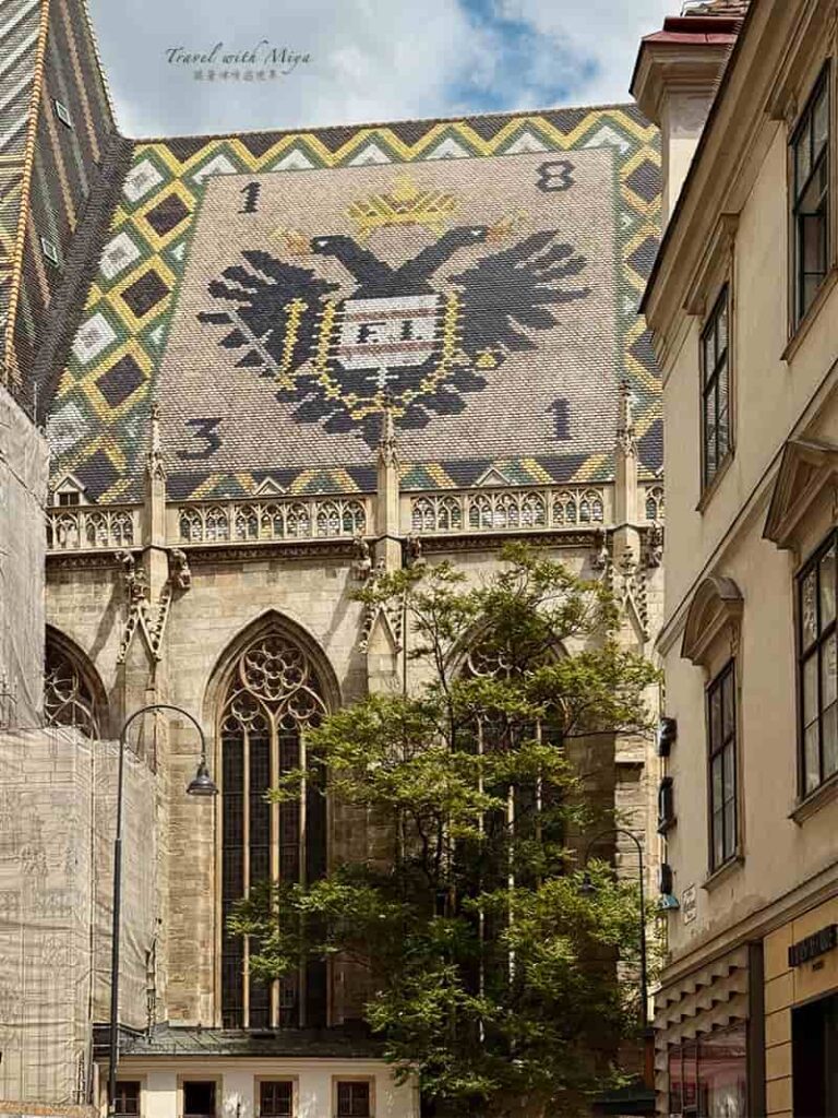 聖史蒂芬大教堂 - 哈布斯堡雙頭鷹圖徽