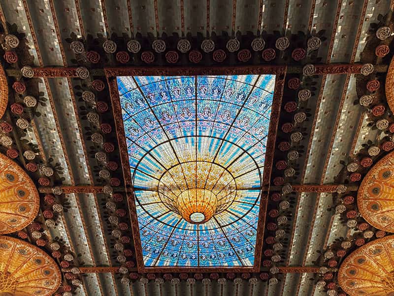 加泰隆尼亞音樂宮彩繪玻璃天窗