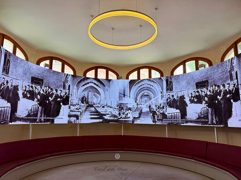 聖十字聖保羅醫院的聖薩爾瓦多廳-圓弧影音室和黑白舊照