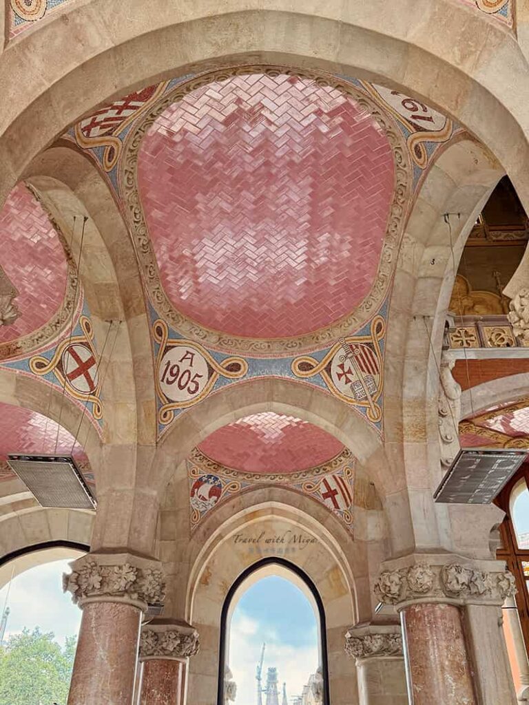 聖十字聖保羅醫院-行政廳大廳挑高拱頂