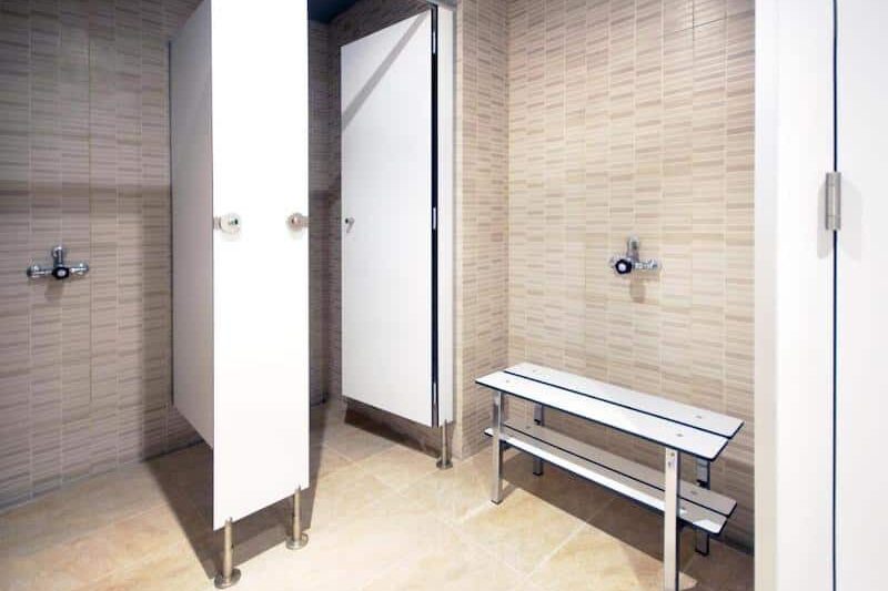 Black-Swan-Hostel-Barcelona住宿淋浴間