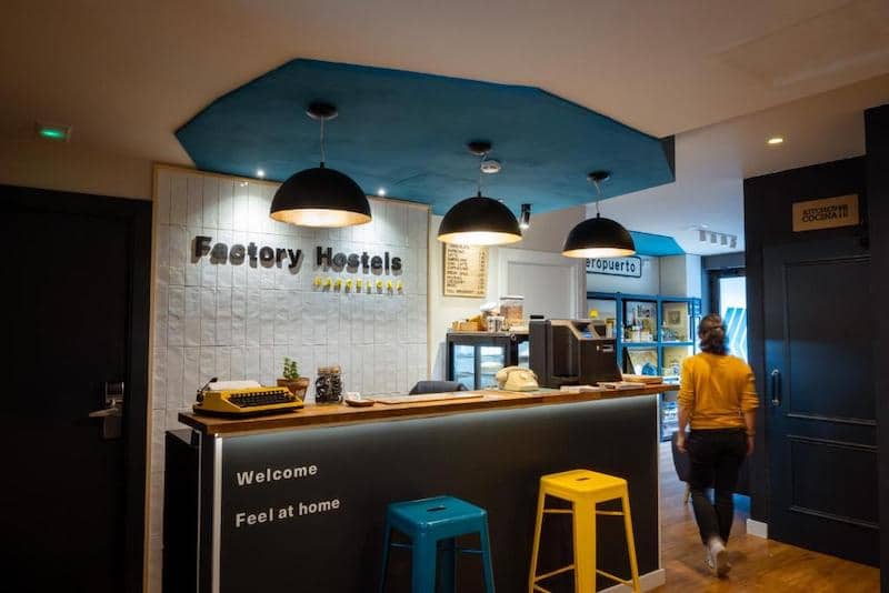 Factory Hostels Barcelona 大廳櫃檯
