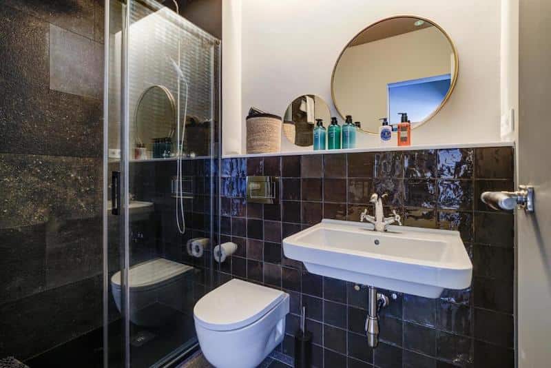 Factory Hostels Barcelona 衛浴