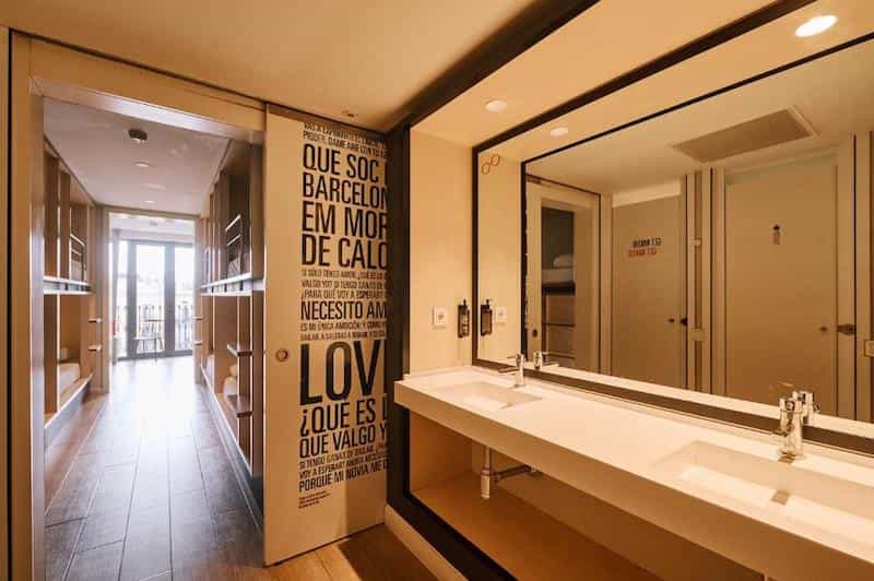 TOC Hostel Barcelona 衛浴