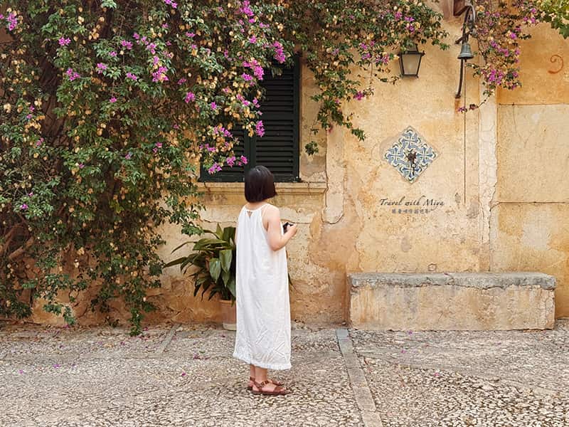 在馬略卡島住宿Fangar Agroturismo 庭院合照(背面)