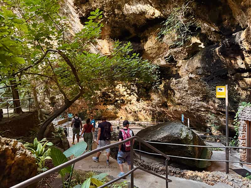 哈姆斯洞穴 Caves of Hams 圓形洞穴