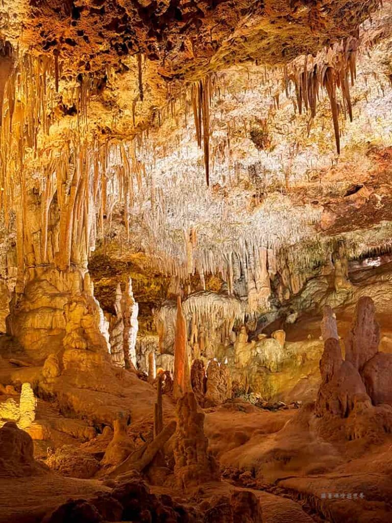 哈姆斯洞穴 Caves of Hams 鐘乳石和石筍
