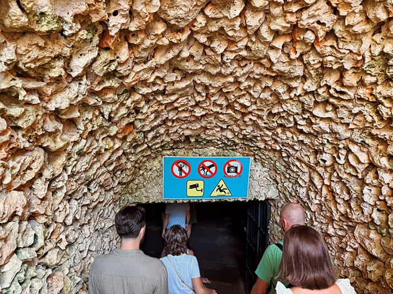 龍洞 Drach Caves 洞穴入口處