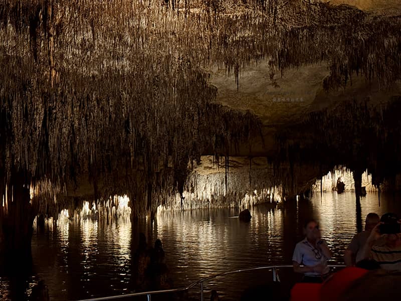 龍洞 Drach Caves 地底湖