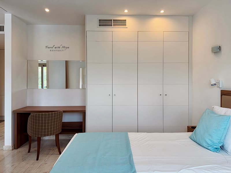 Portodrach Aparthotel 臥室和衣櫃