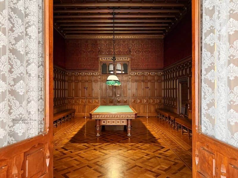 馬德里王宮綠色桌面