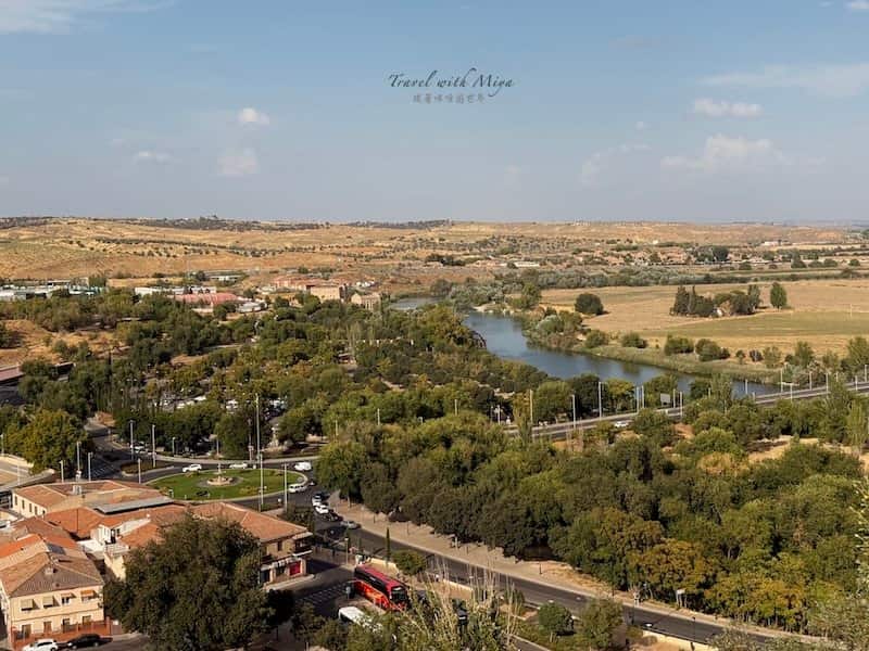 托雷多觀景台 Mirador de Gerardo Lobo 遠方河景