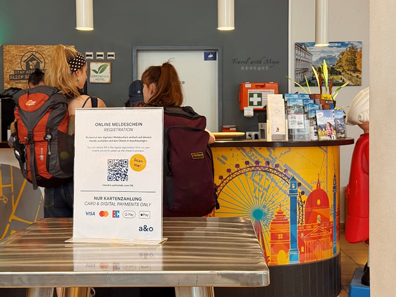 a&o salzburg-hauptbahnhof 入住填寫資料的 QR-Code 連結